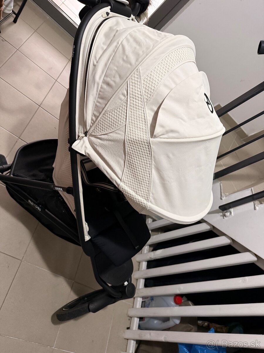 CYBEX Avi Spin Gold Seashell Beige. - 2