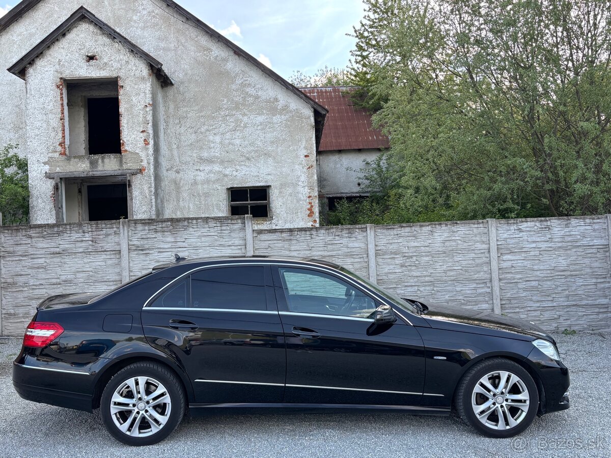 Mercedes-Benz E trieda Sedan 220 CDI Blue Elegance A/T - 2
