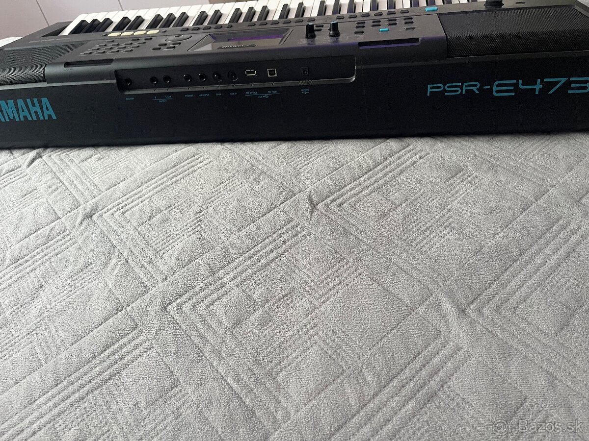 Yamaha psr e473 - 2