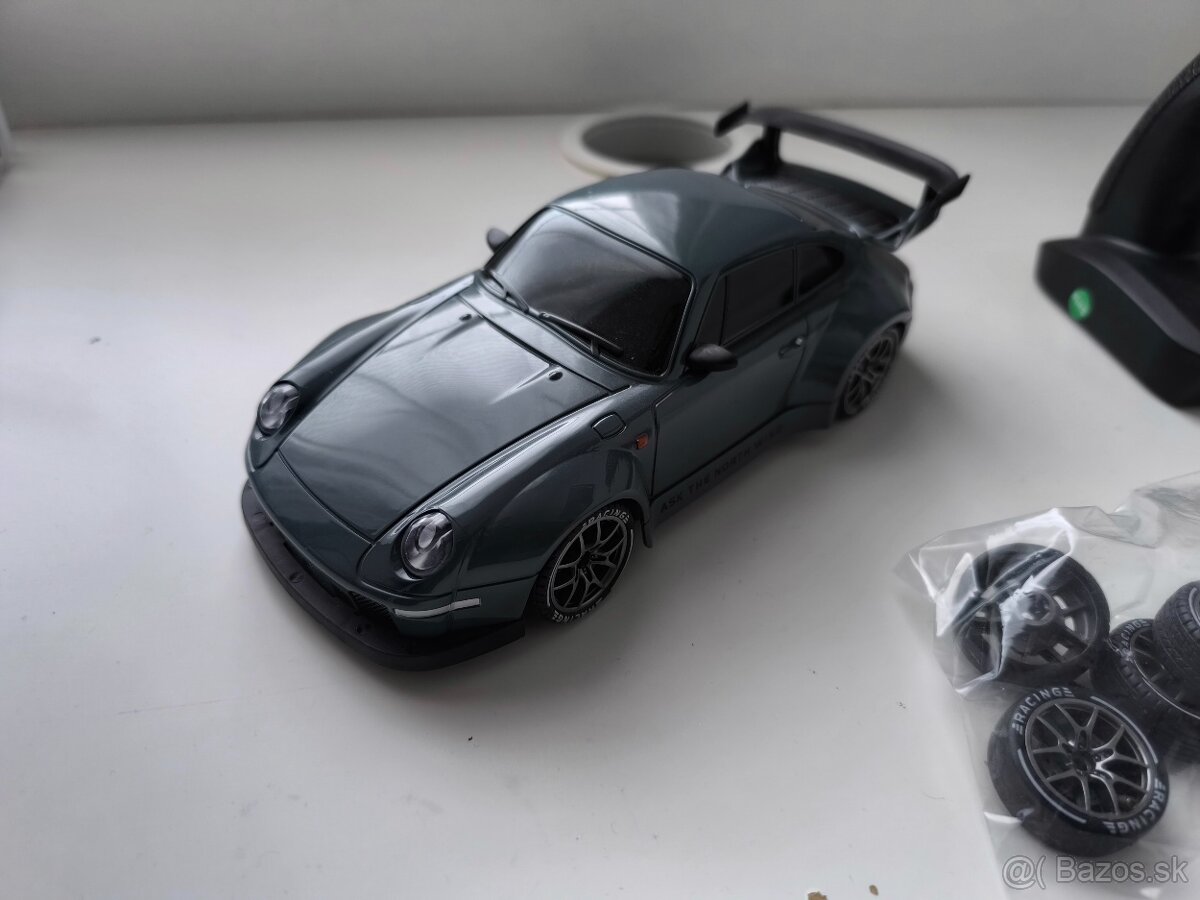 Porsche 911 1:24 - 2