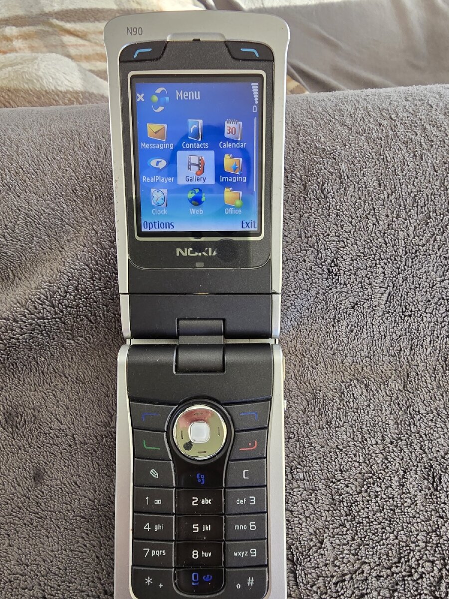Nokia N90 - 2
