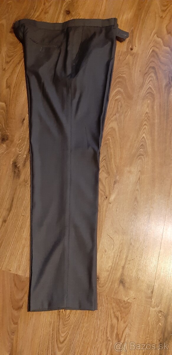 Pánsky oblek nový - 2