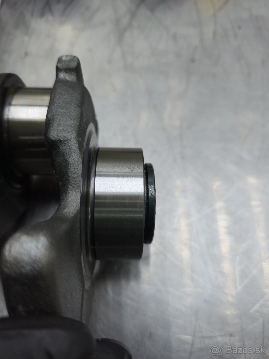 Kľuka BMW B47D20 - 2