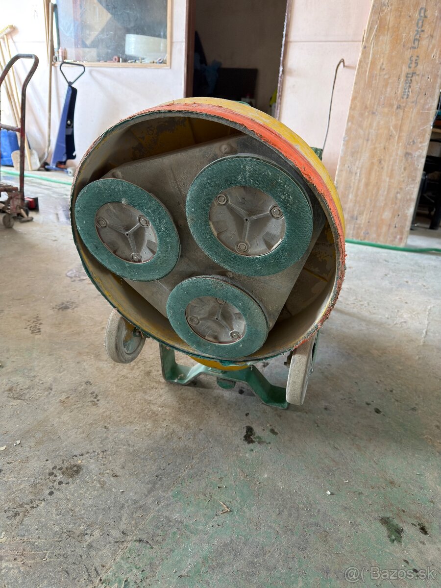 Trivago Trio brúska - 2