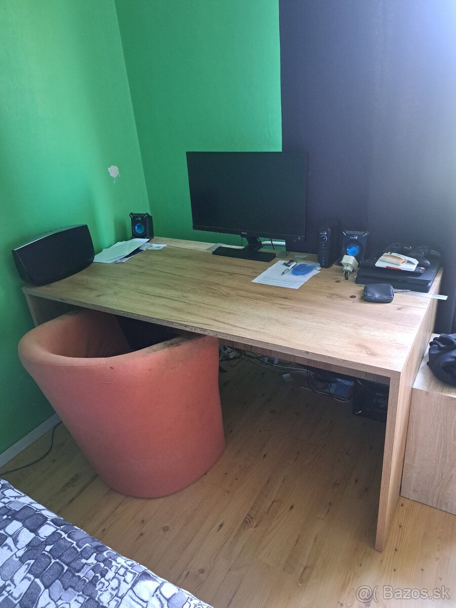 Písací stôl - 2