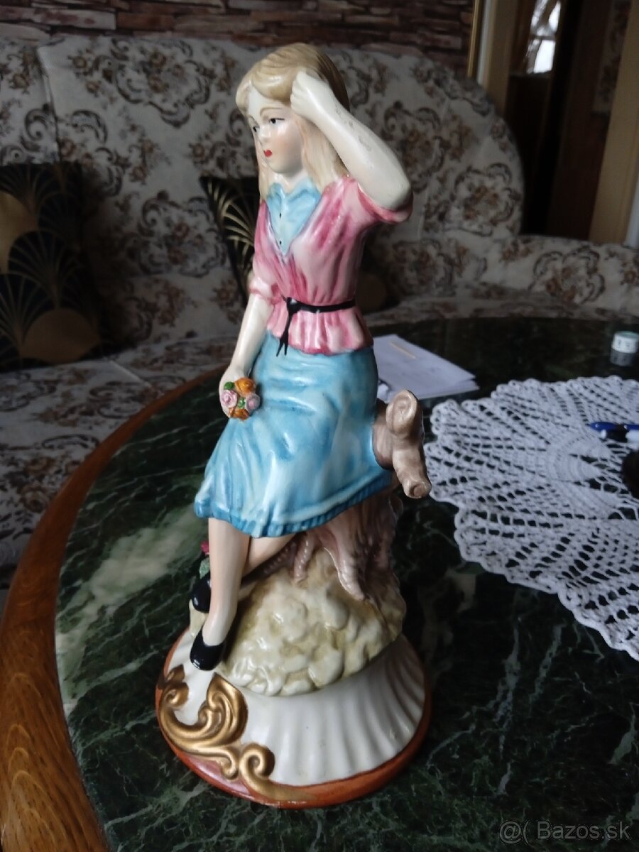 Keramická soška - 2