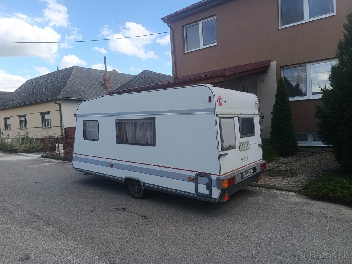 Karavan Buerstner Amara - 2