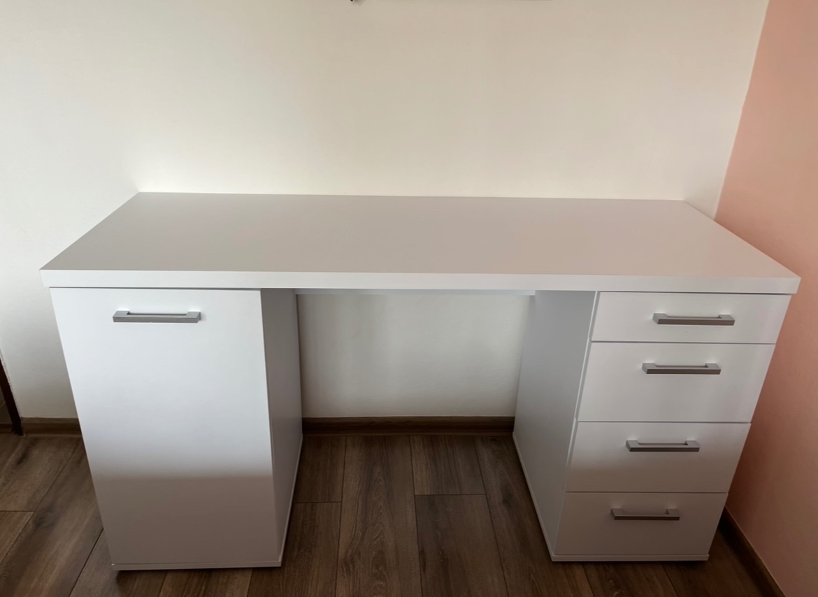 Písací stôl - 2