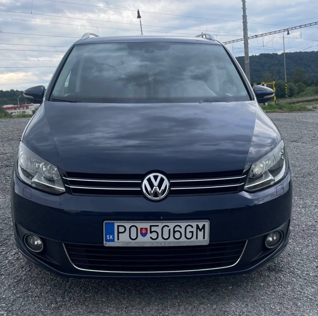 Volkswagen Touran 1.6 TDI Premium Comfortline DSG - 2