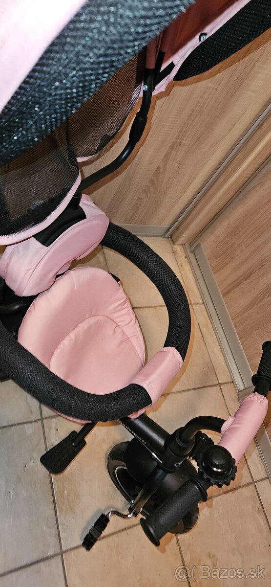 Kinderkraft trojkolka - 2