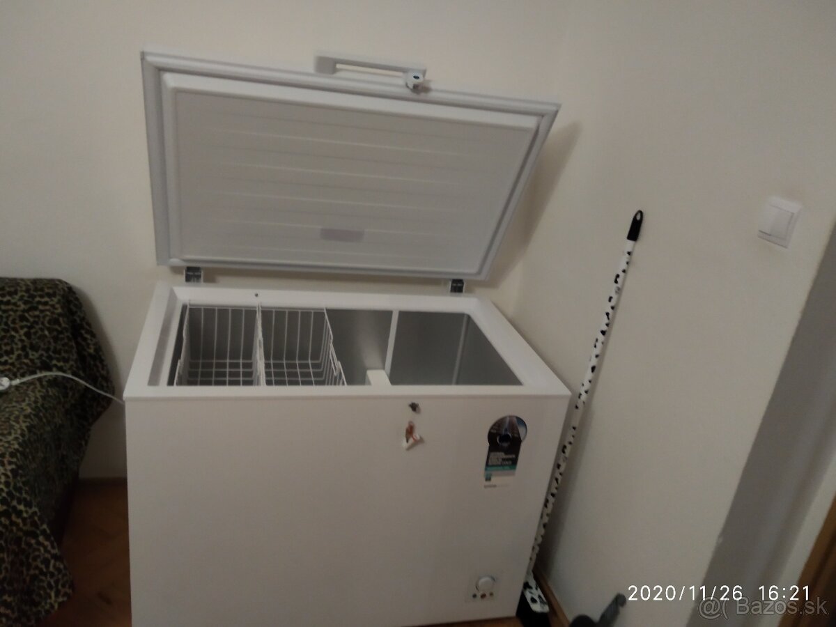 Truhlicový mraziak - 2