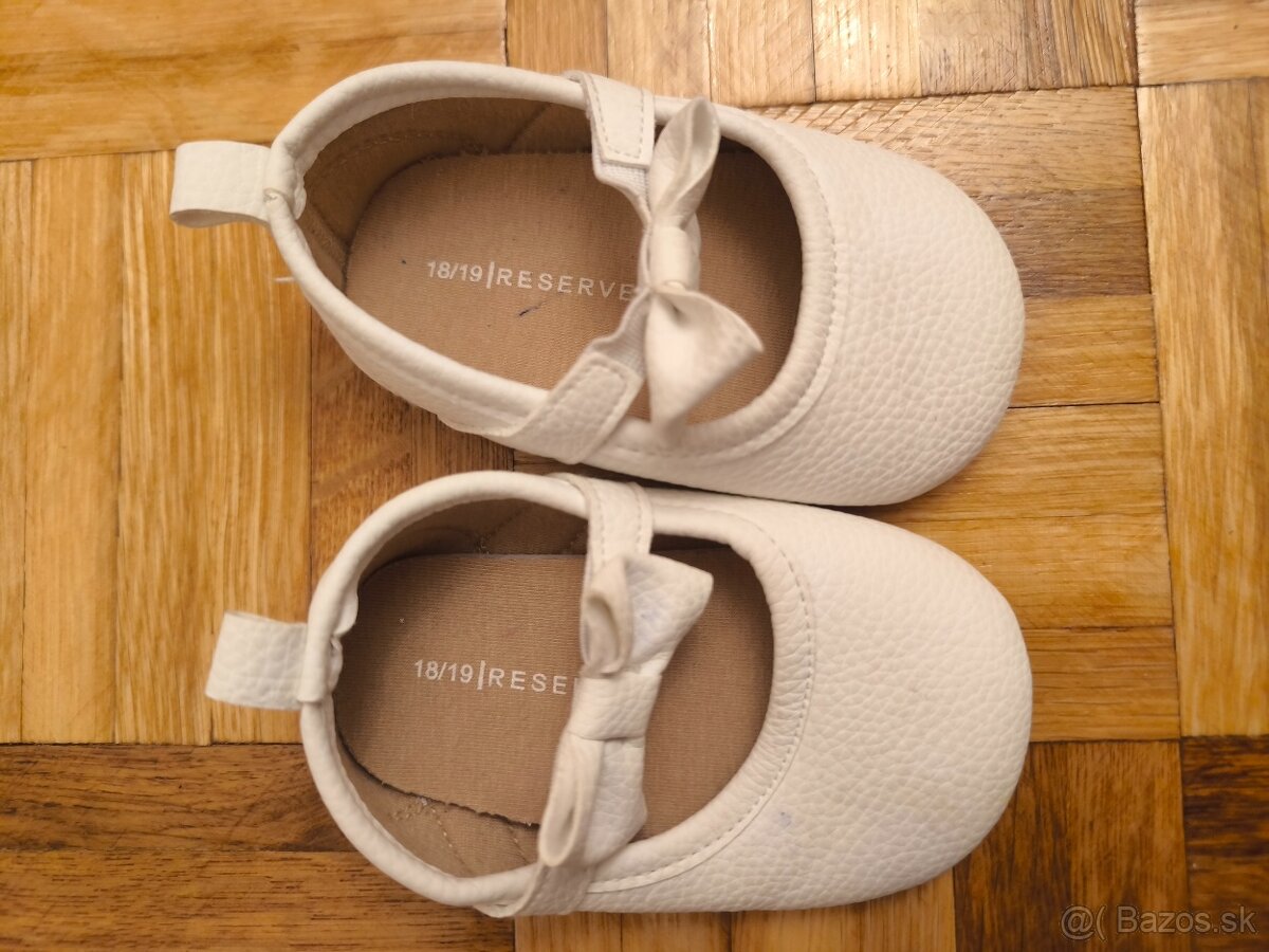 Dievčenské topánky Reserved - 2