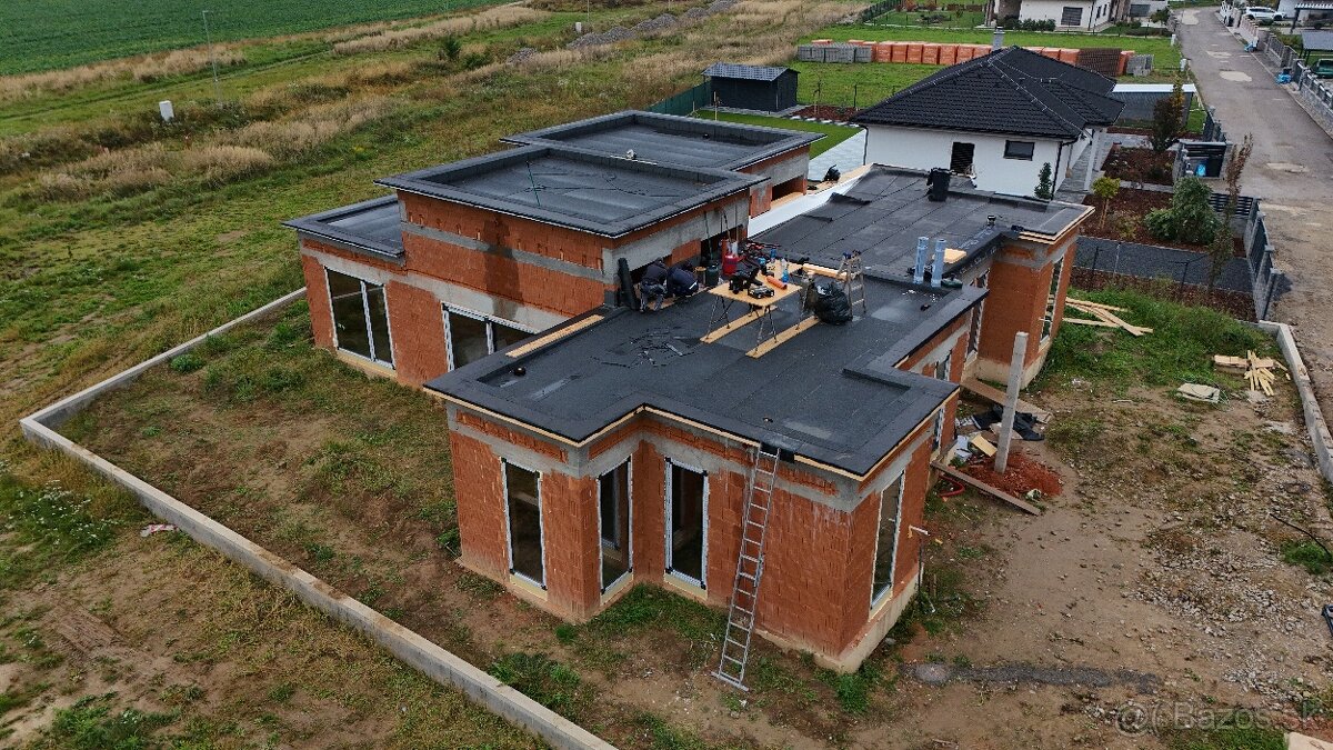 Rodinný dvojdom - 2