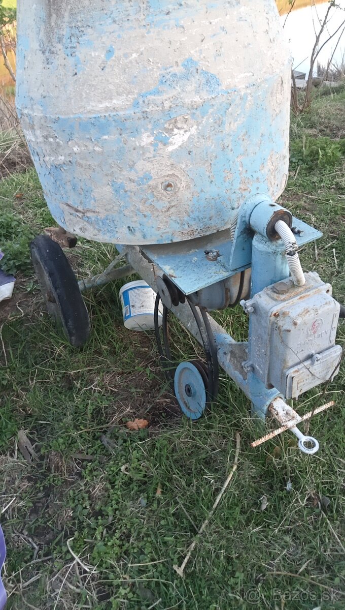 Predám miešačku POKAZENA PREVODOVKA - 2