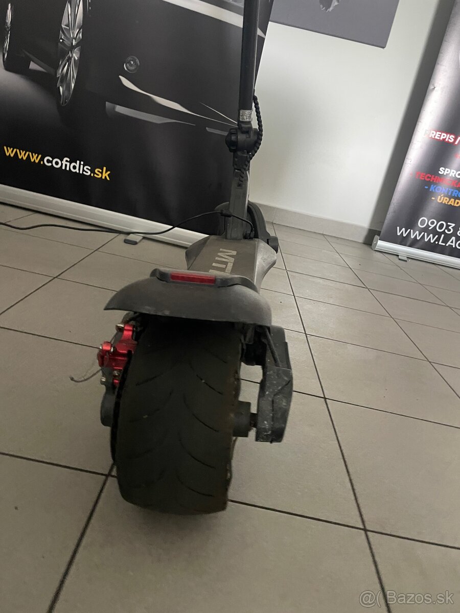 Elektricka kolobežka značky MTF - 2