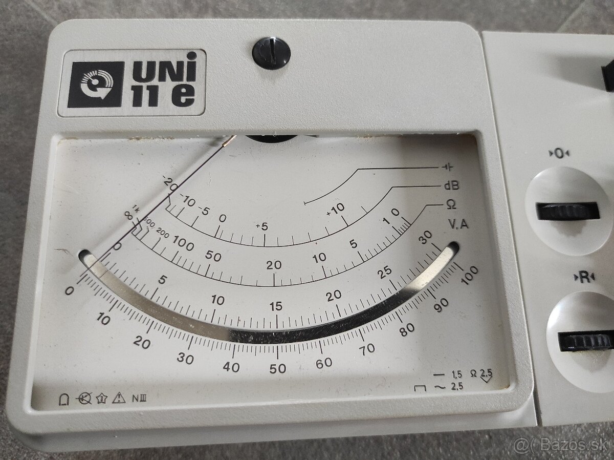 .Analógový multimeter UNI 11e – DDR. - 2