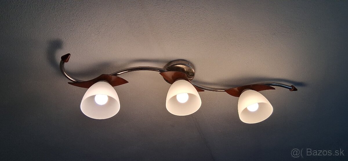 3 lampovy luster - 2