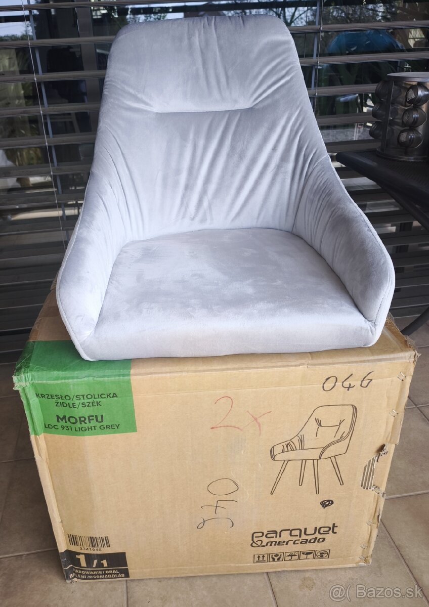 Na predaj Úplne Nové stoličky - 2
