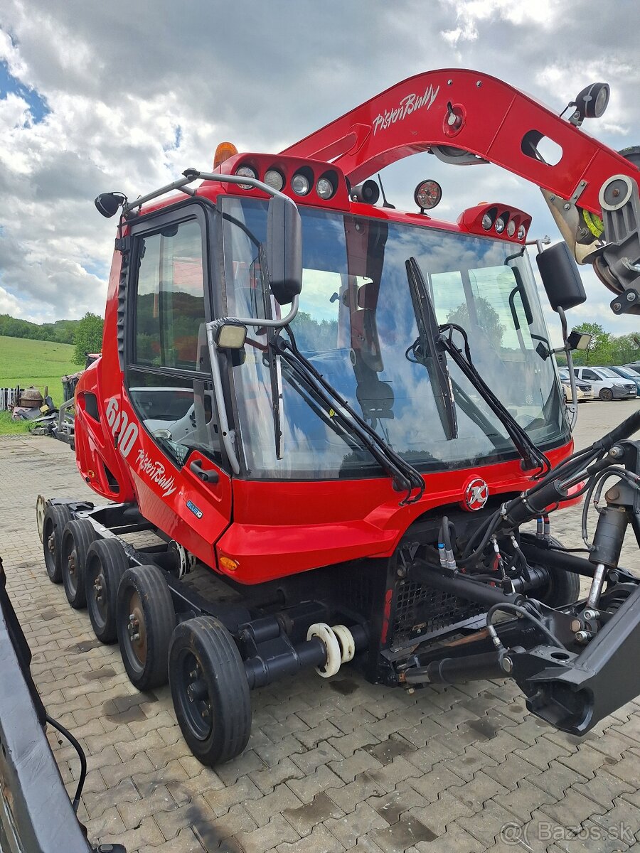 Ratrak Pisten bully PB600W polar - 2