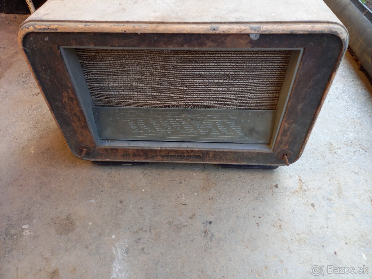 Historické rádio Tesla 506A - 2