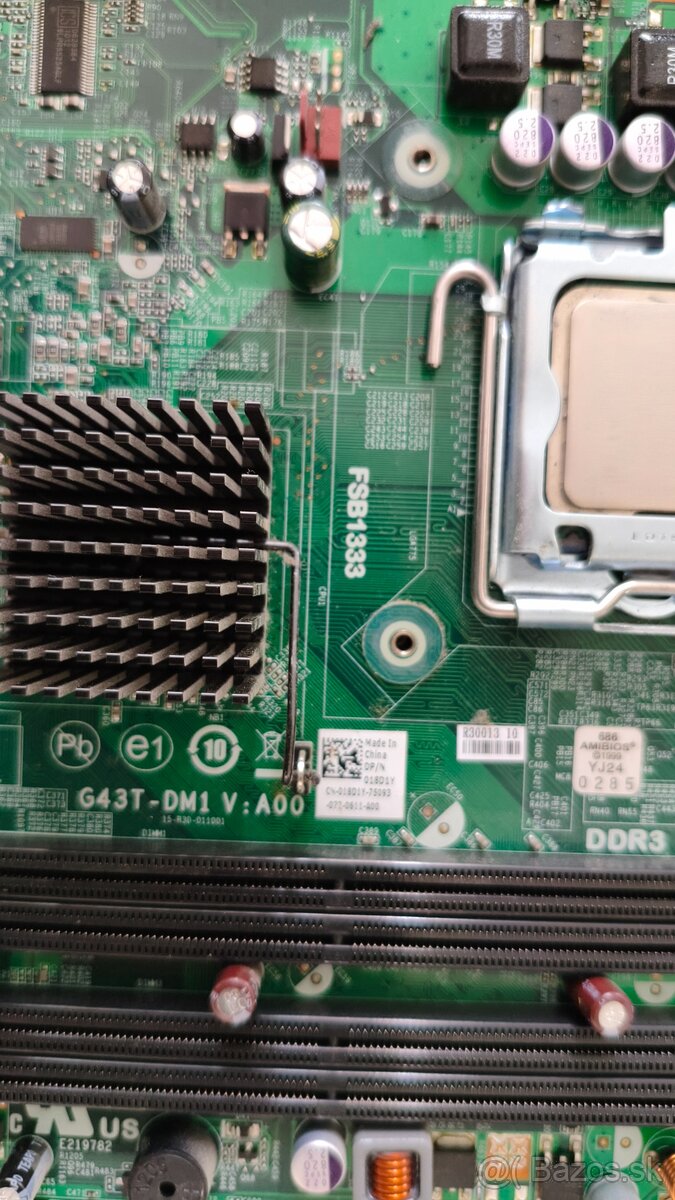 Predávam zák. dosku, CPU, RAM 4x 1GB DDR3 - 2