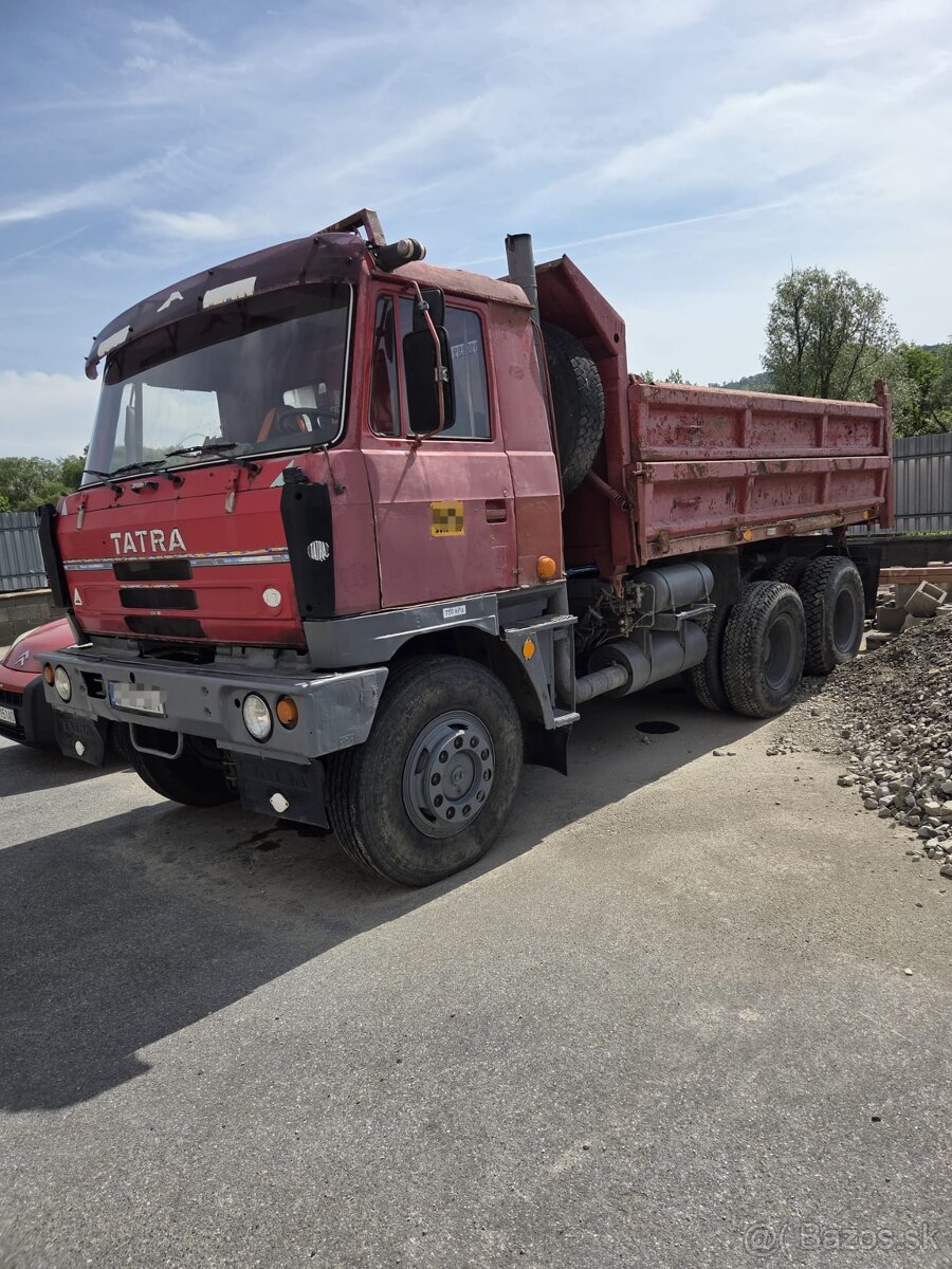 Tatra T815 6x6.2 - 2