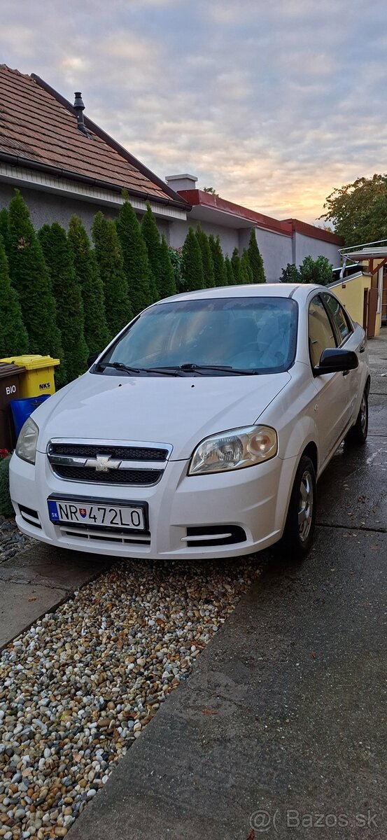 Chevrolet Aveo - 2