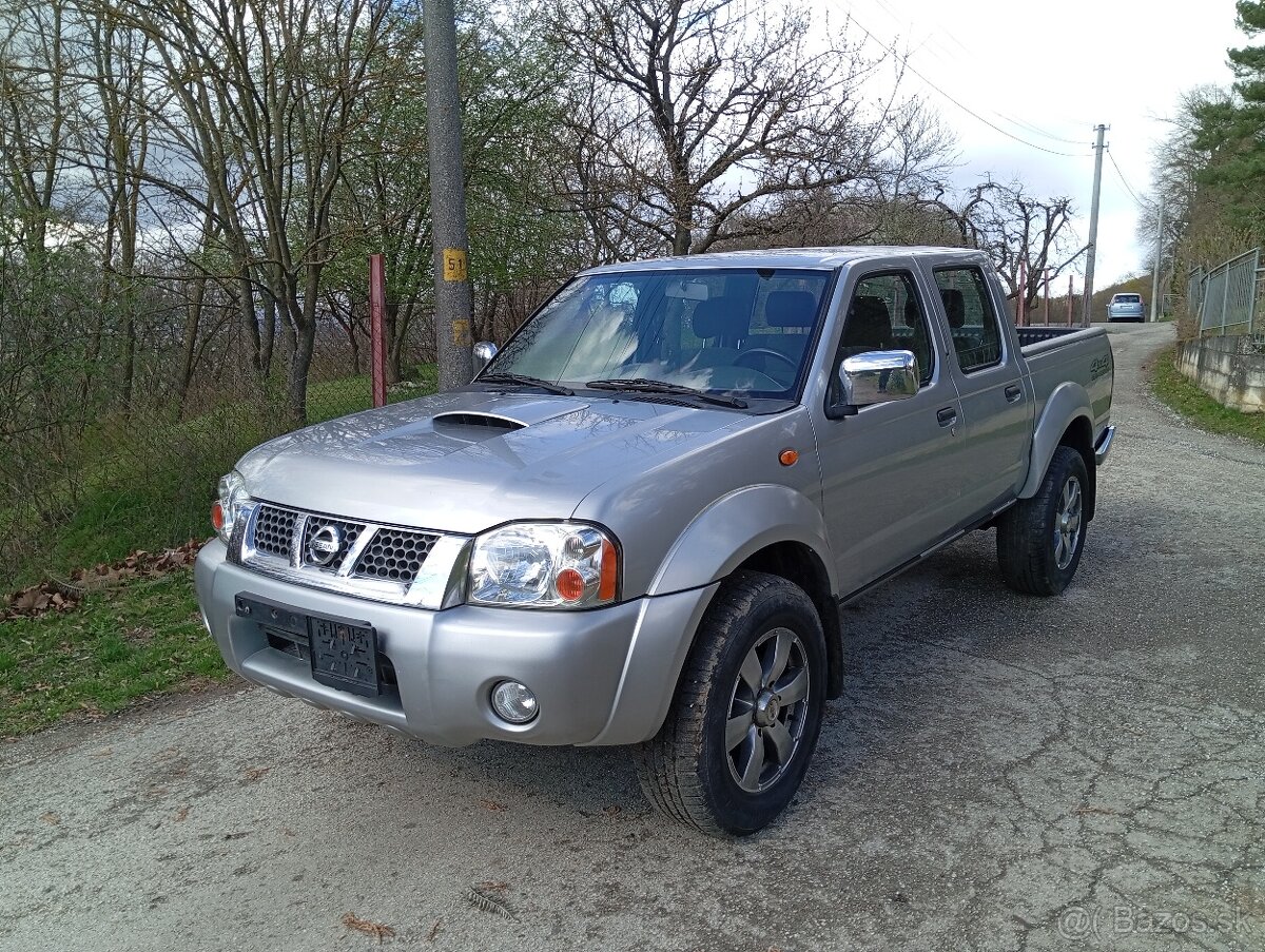 Nissan Navara 2,5 TDi 4x4
