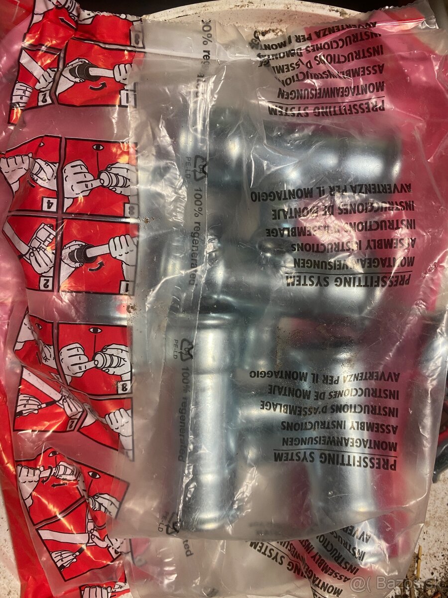 T-kus redukovaný 35×15×35 mm – INOXPRES (nerez 316L) - 2