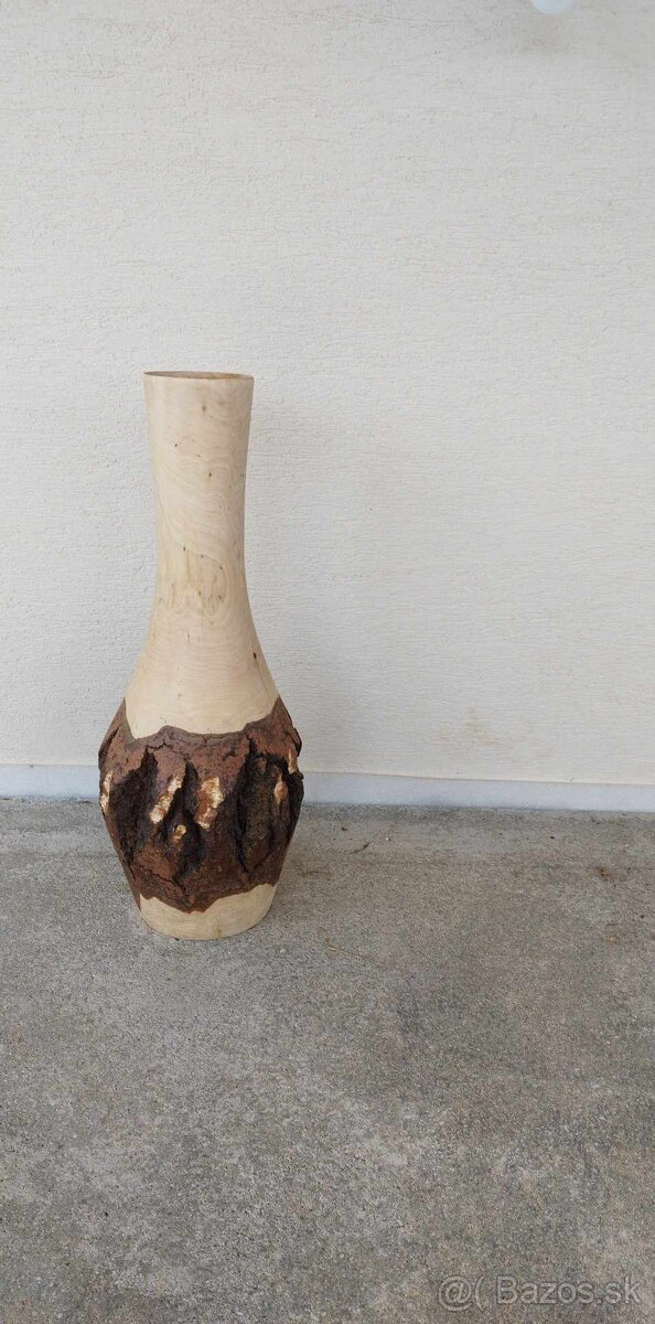 Drevená váza masiv - 2