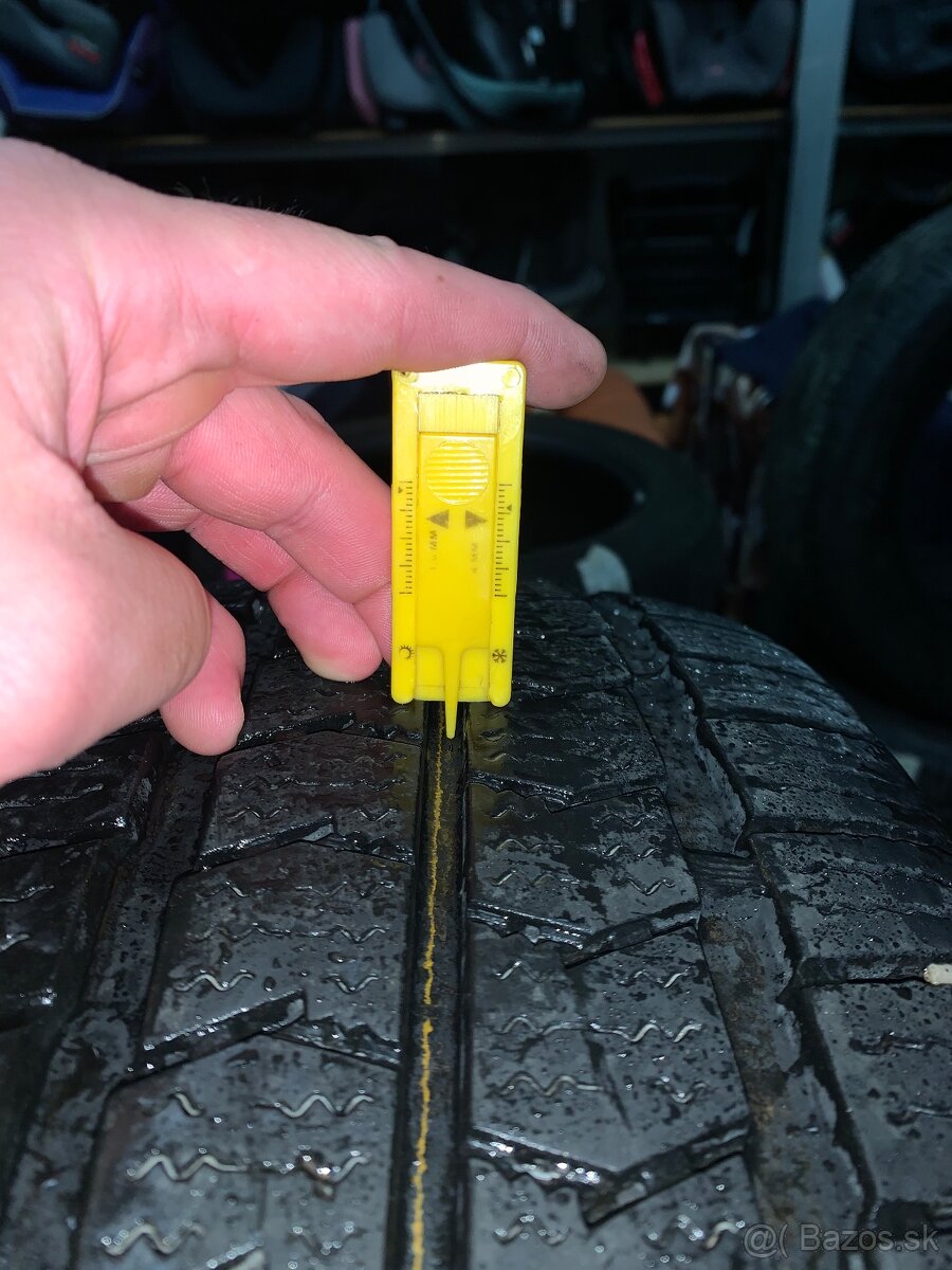 Zimné pneu NEXEN Winguard WT1 215/65/R16C - 2