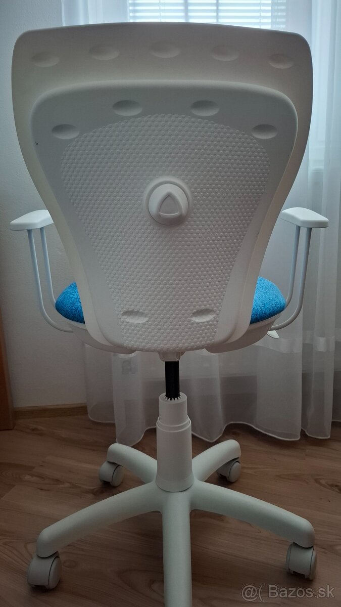 Detska kancelarska stolicka - 2