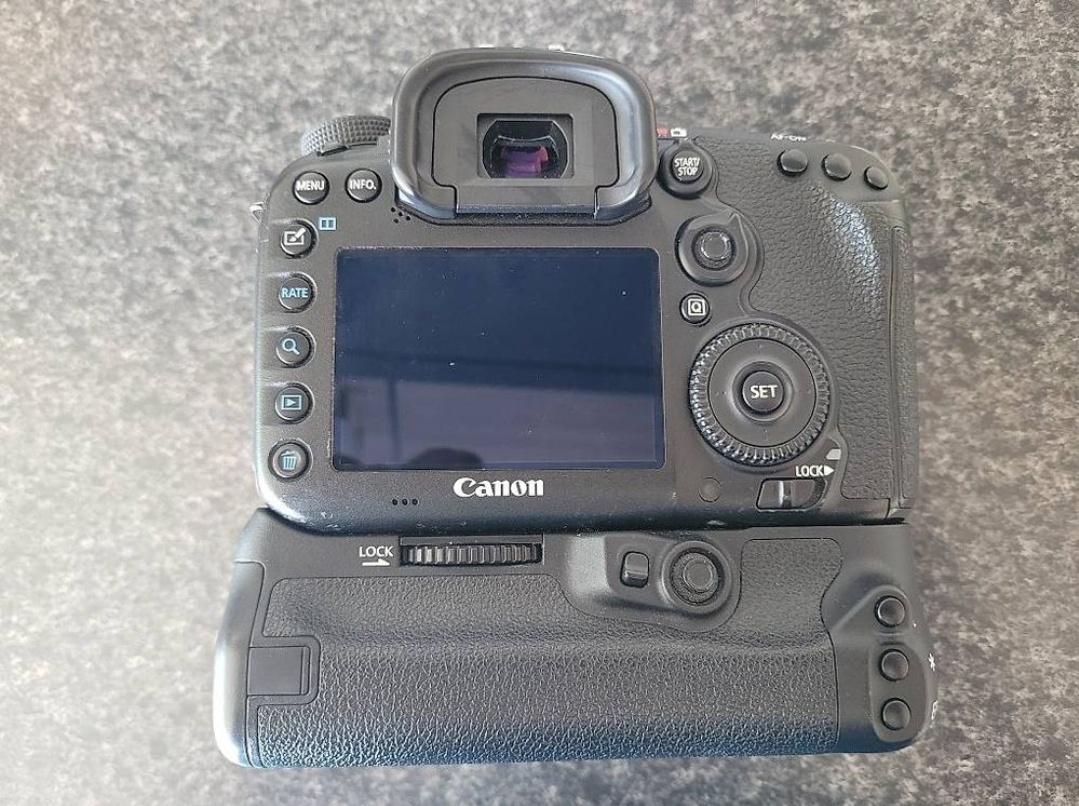 Sigma 150-600 mm Sport plu Canon EOS 7 D MakII - 2