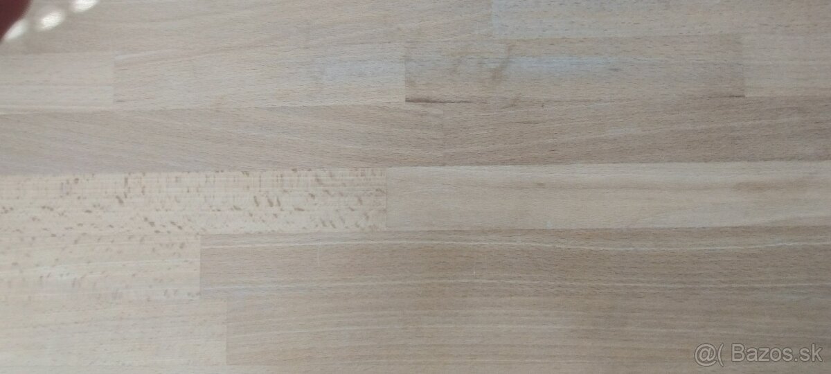 Stôl pod počítač - 2