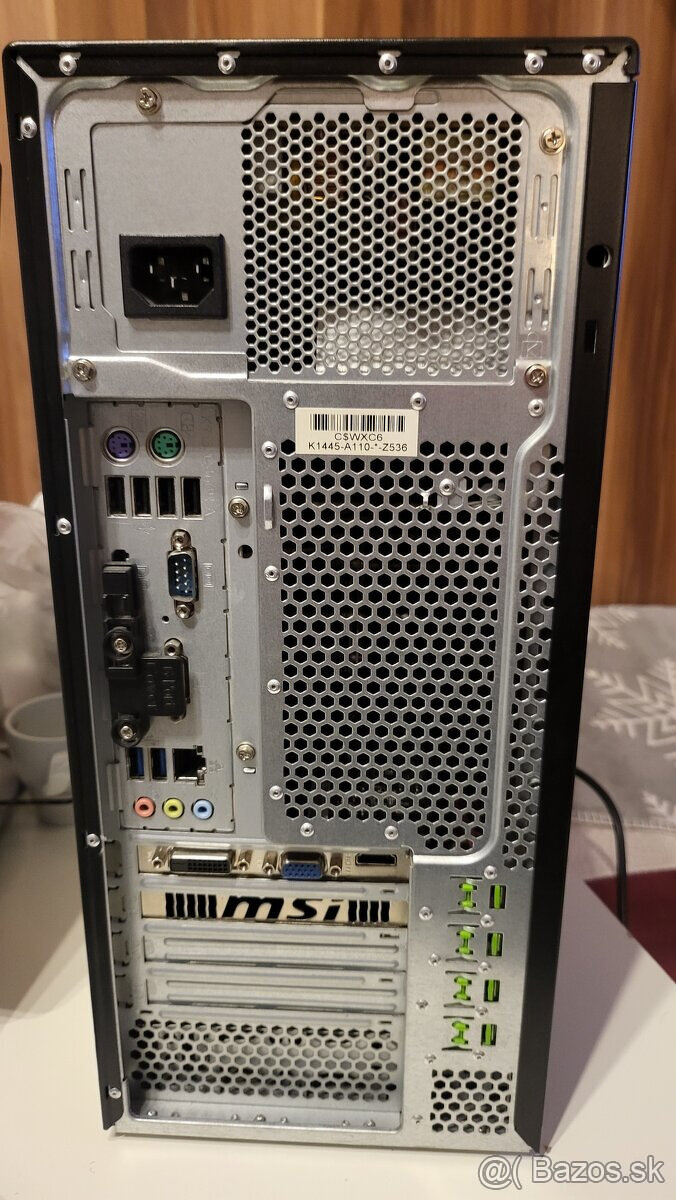 Workstation Fujitsu Celsius W530 s Intel Xeon - 2