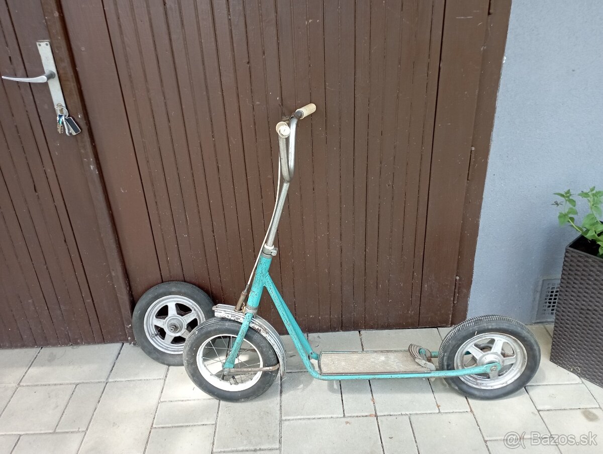 Retro kolobežka - 2