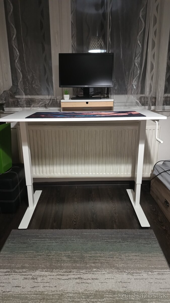 Pracovný stôl + stolička - 2