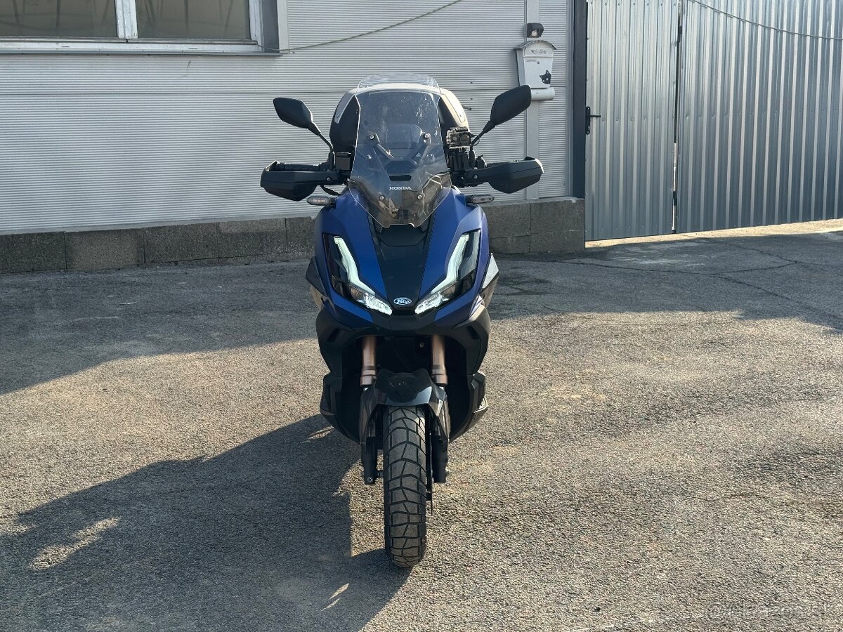 Honda ADV 350 - 2