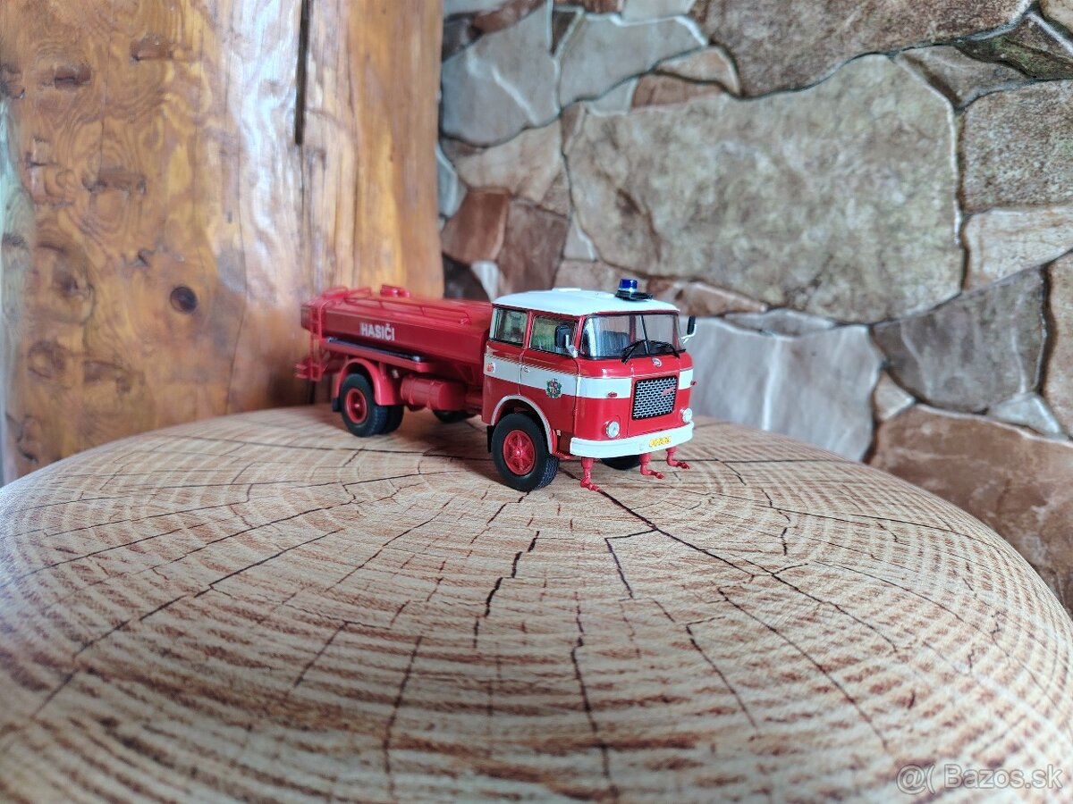 Škoda 706 cisterna 1:43 - 2
