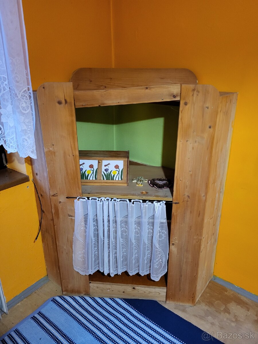 Drevený stôl - 2