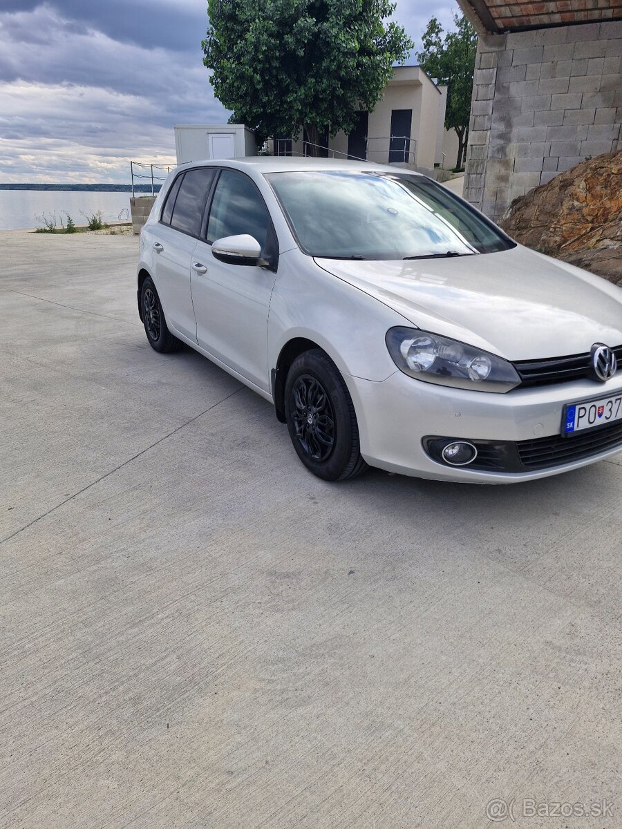 Volkswagen Golf 6 1.4 benzín - 2
