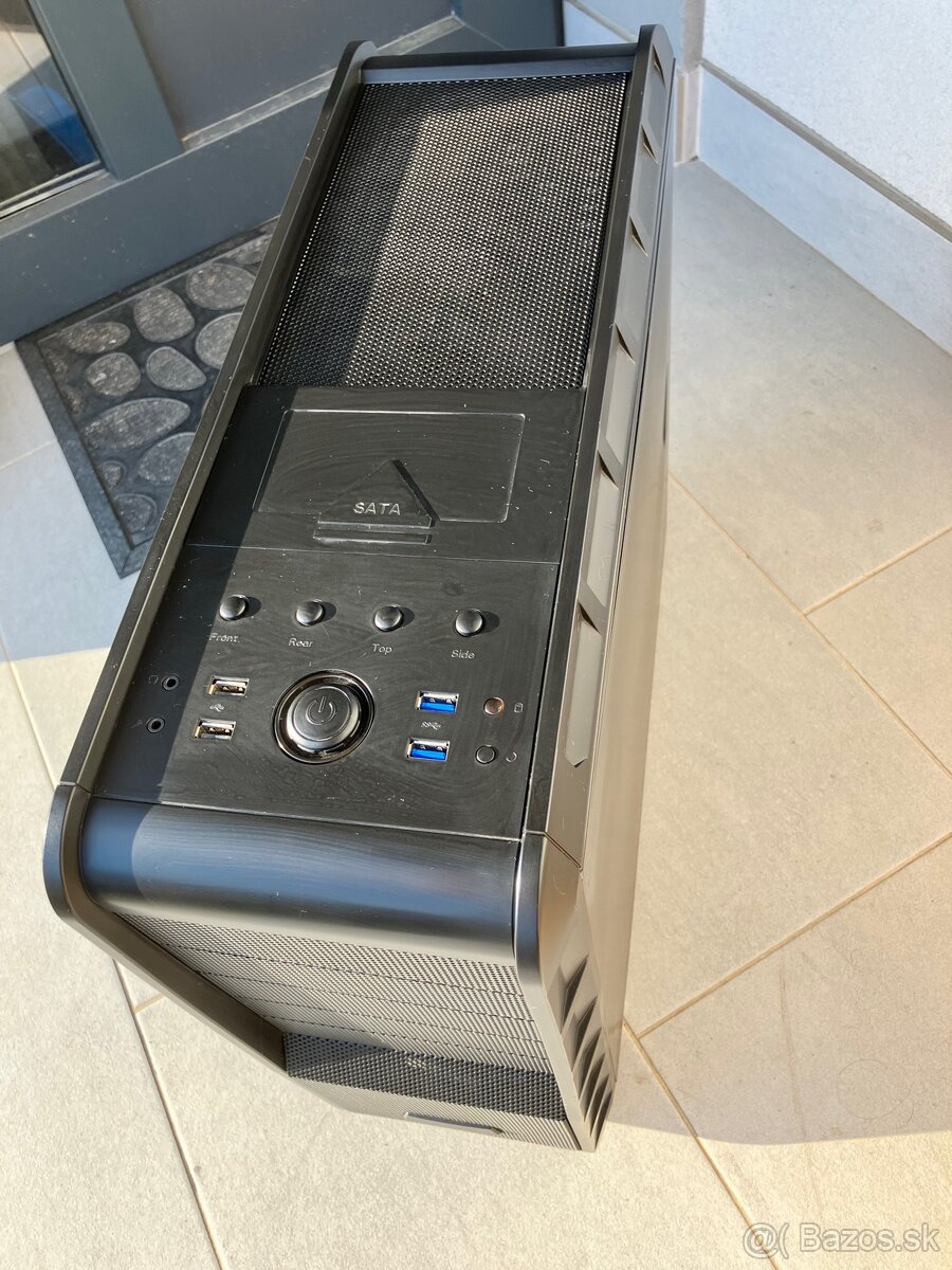 PC skrinka - 2