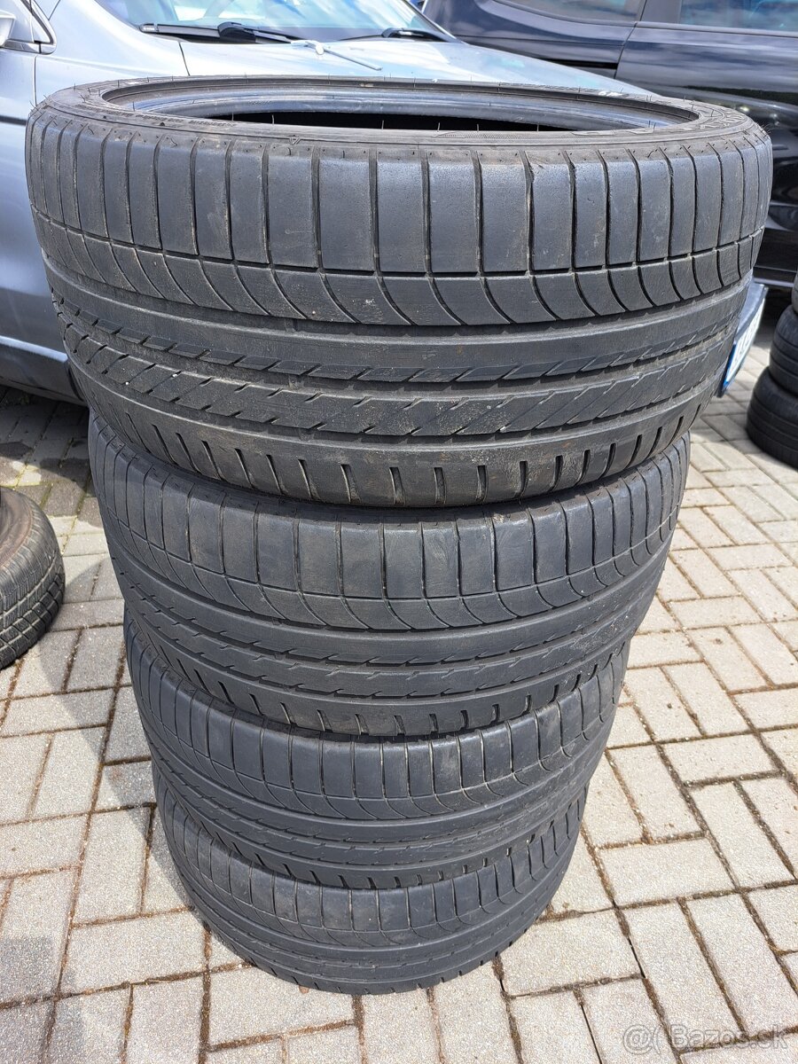 Goodyear Eagle F1,rozmer 255/40/19 letné - 2