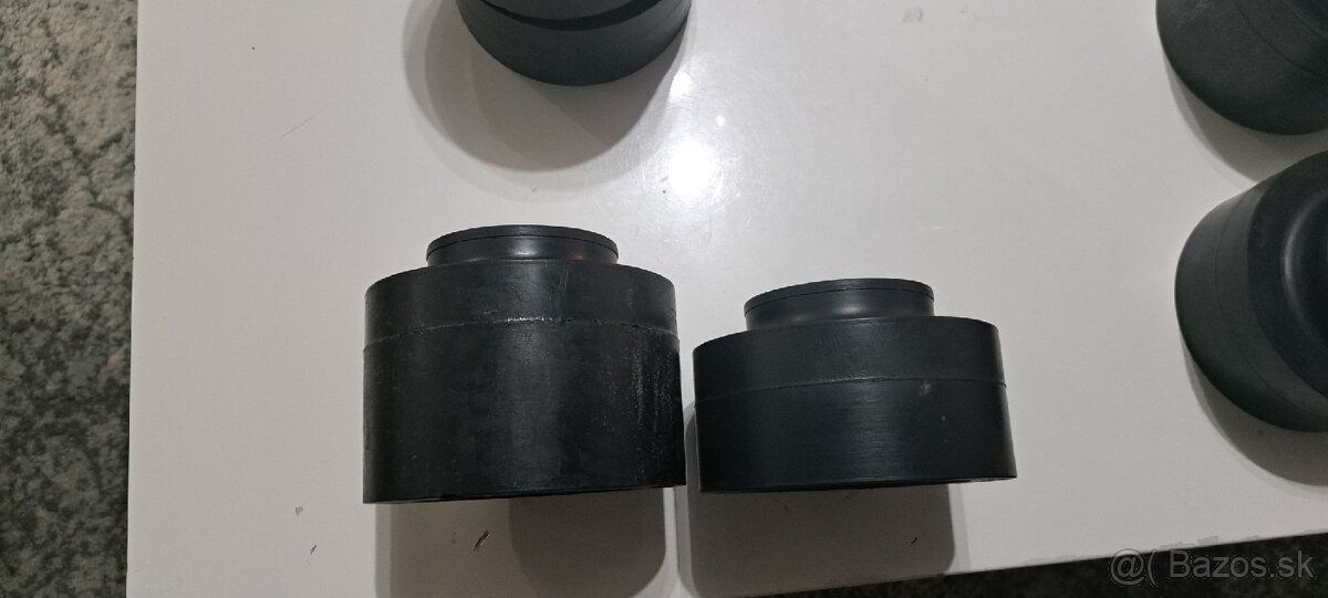 Jeep Cherokee XJ,ZJ podlozky na zdvihnutie 5cm a 7 cm
 - 2