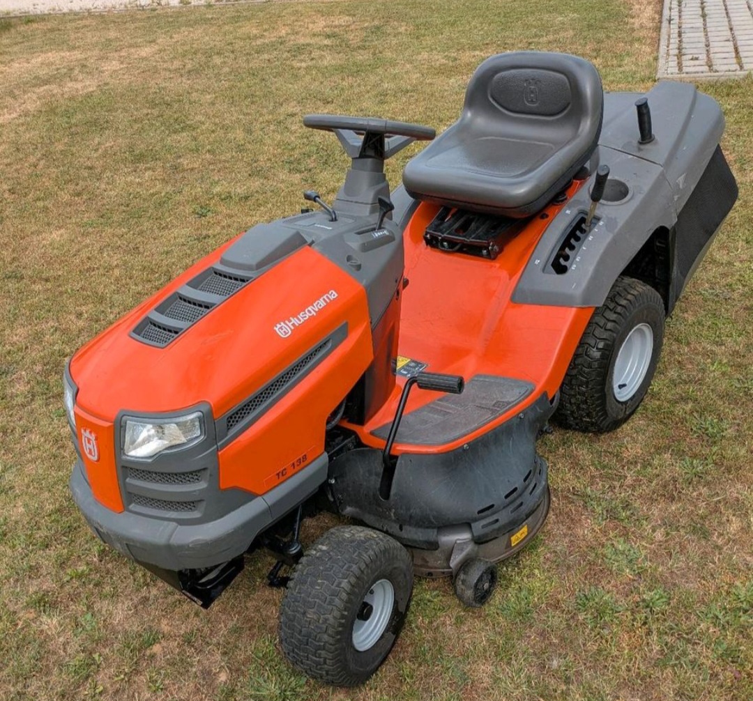 Traktorova kosačka Husqvarna tc 138 - 2