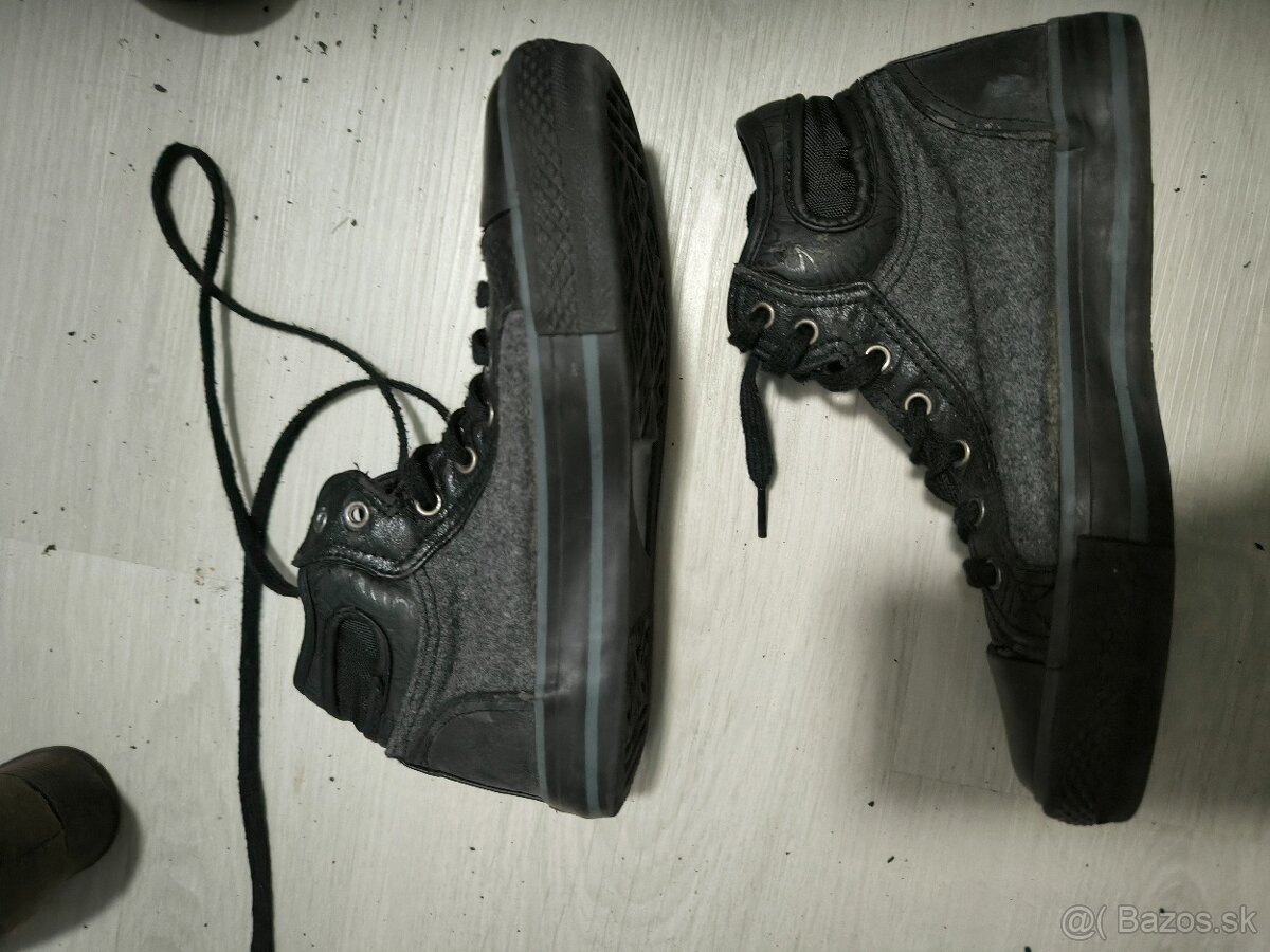 Moderné kotníkové topánky z Rakúska,v 36, nosené párkrát moj - 2