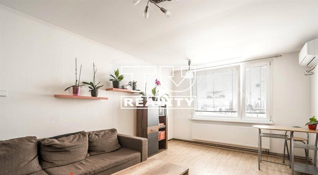 ŠTÝLOVÝ 2i BYT PO KOMPLETNEJ REKONŠTRUKCII - 2