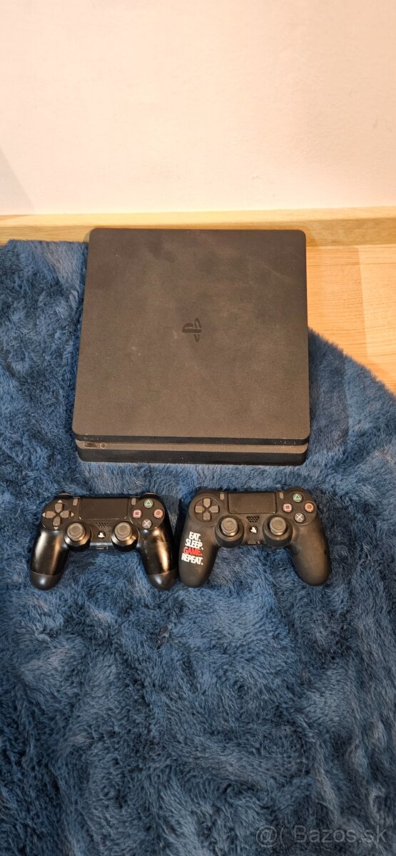 Predam playstation 4 - 2