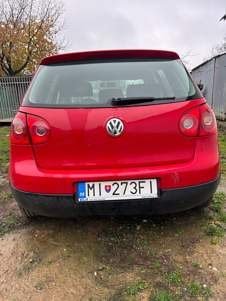 Volkswagen golf 5 1.4 55 kW - 2