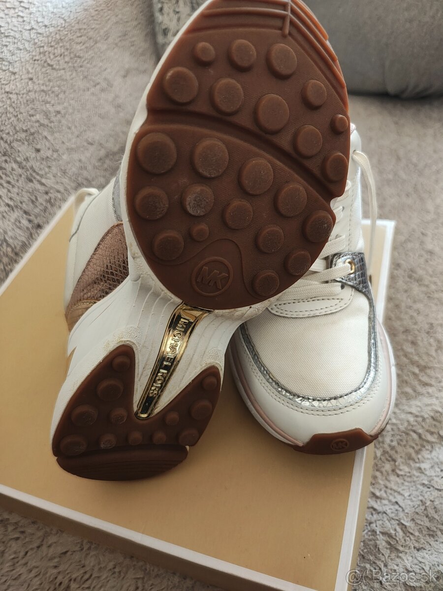 Dámske botasky MK - 2